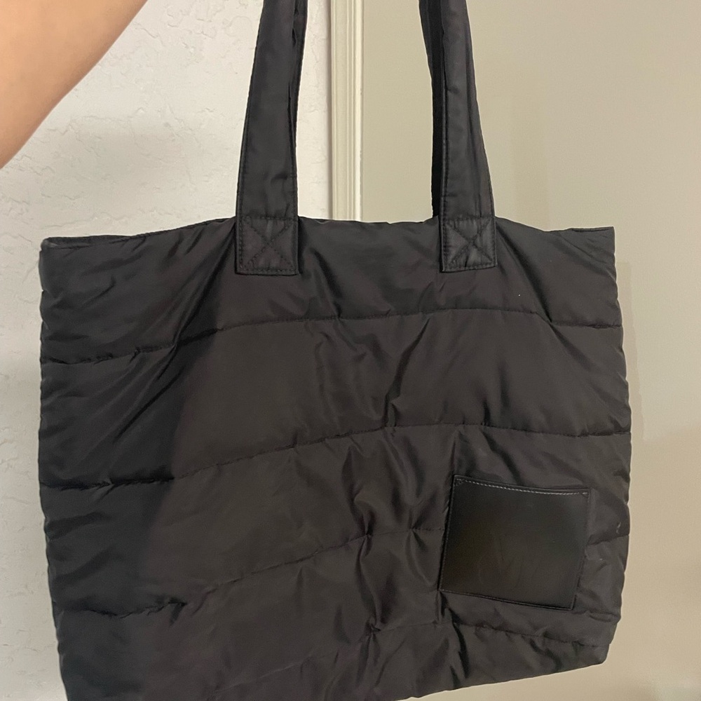 Uniqlo JW Anderson Quilted Tote Bag